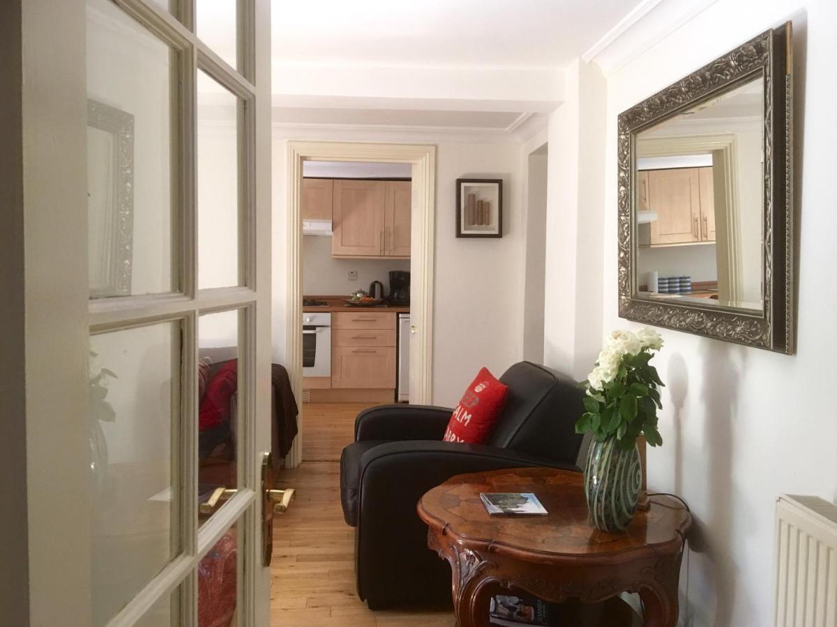 Griffin House Holiday Apartments Лондон Экстерьер фото